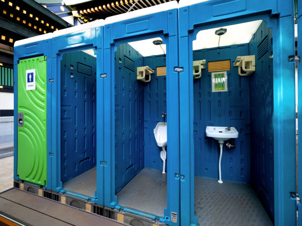 Best Luxury portable toilet rental  in College Place, WA
